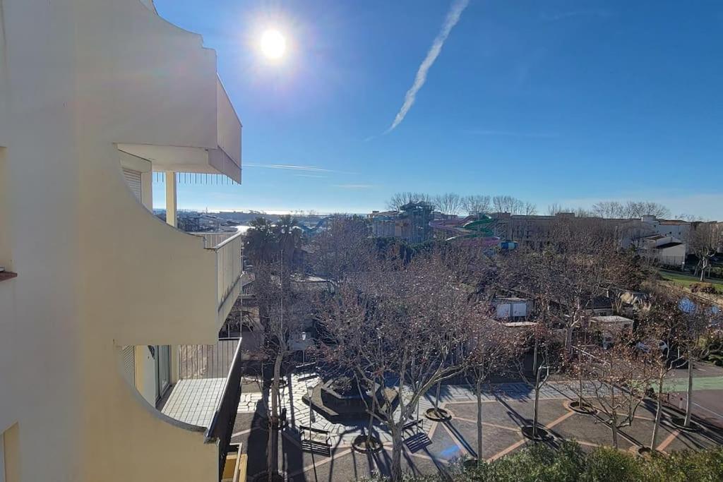 Sopraland 515, T2 Parking Piscine, 200m Apartament *
